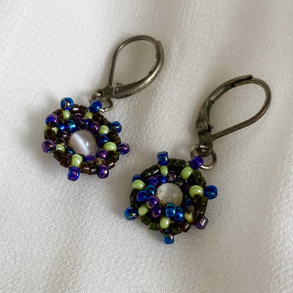 VTG Iridescent Blue Purple Bead Earrings - Picture 5 of 5